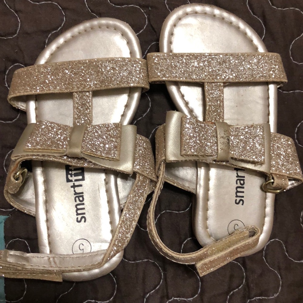 Gold sandles